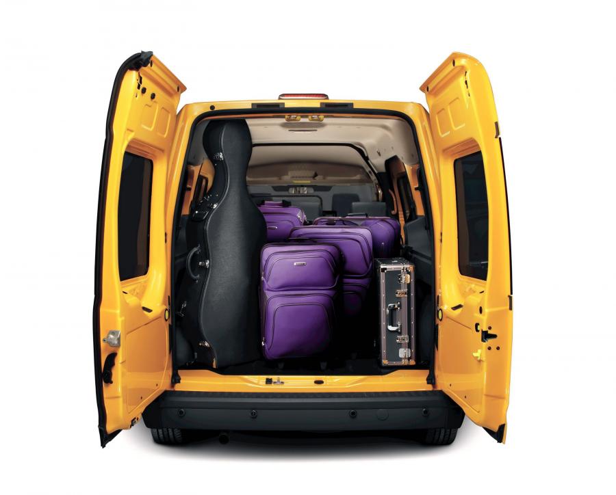  Ford Transit Connect Taxi 2011 года  (фото 10 из 26)